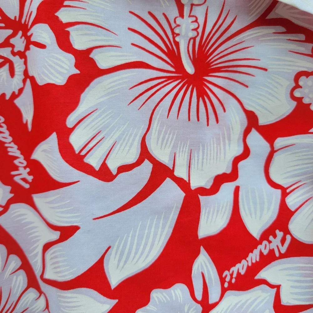 Aikane Hawaii Mens Vintage Red Hibiscus Floral Aloha Camp Shirt Style Medium